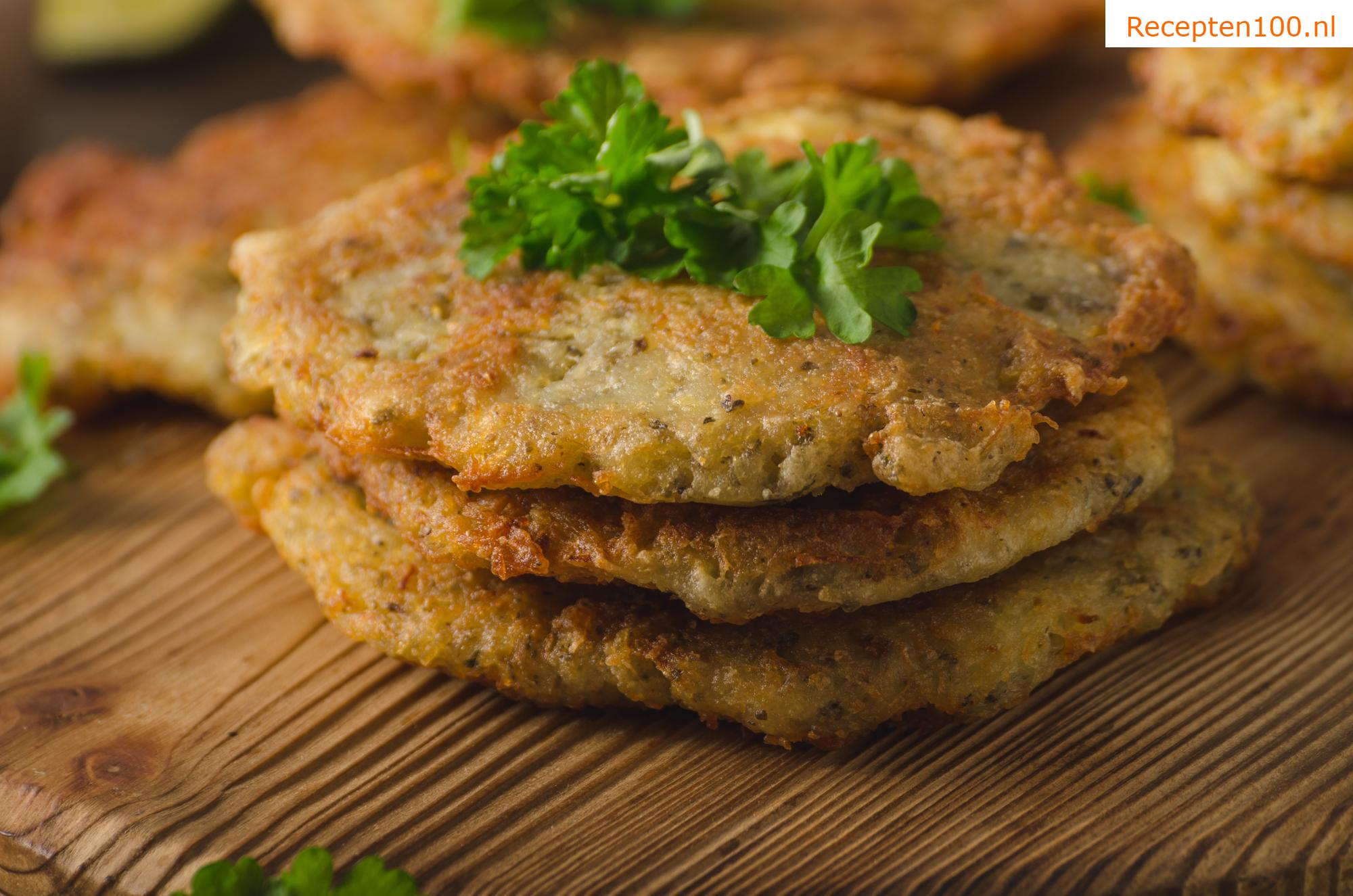 Aardappelkoekjes met zuurkool